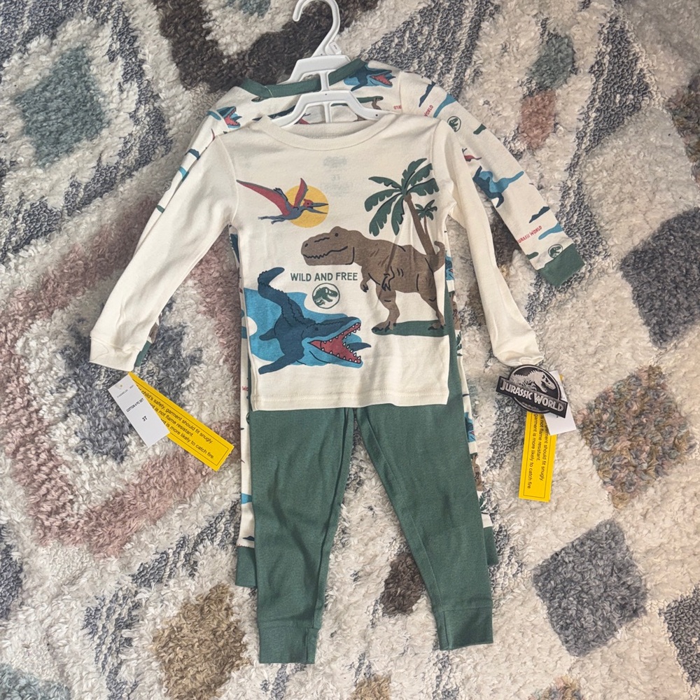Jurassic World 4 Piece Pajama Set
